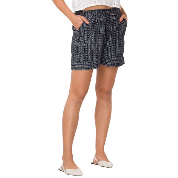 NWT Myra High Waist belted pocket shorts - Picture 5 of 7